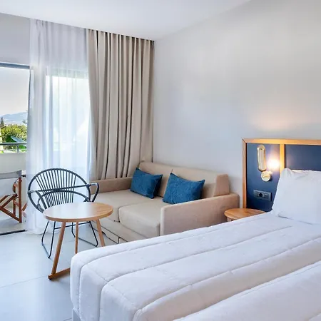 Smy Kos & Splash Hotell 4*