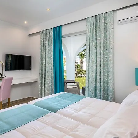 Smy Kos & Splash Hotel 4*